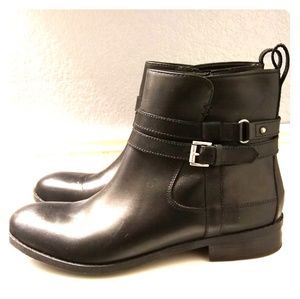 Clark's Women's Leather Boots Size 9